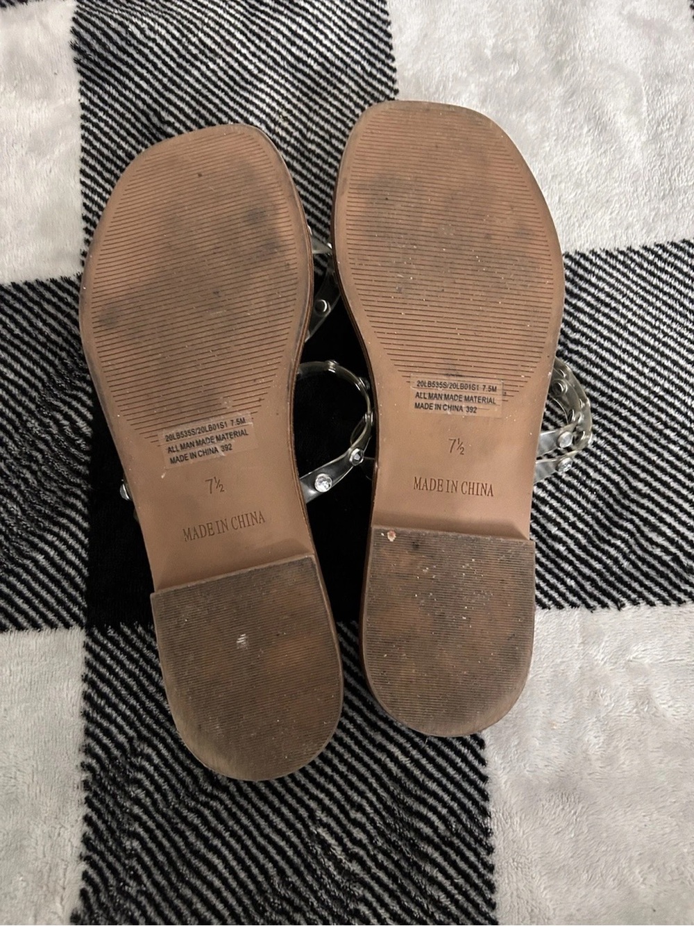 Steve Madden Nude Tan Footbed Clear Strappy Sandals with Crystal Studs - Picture 3 of 3